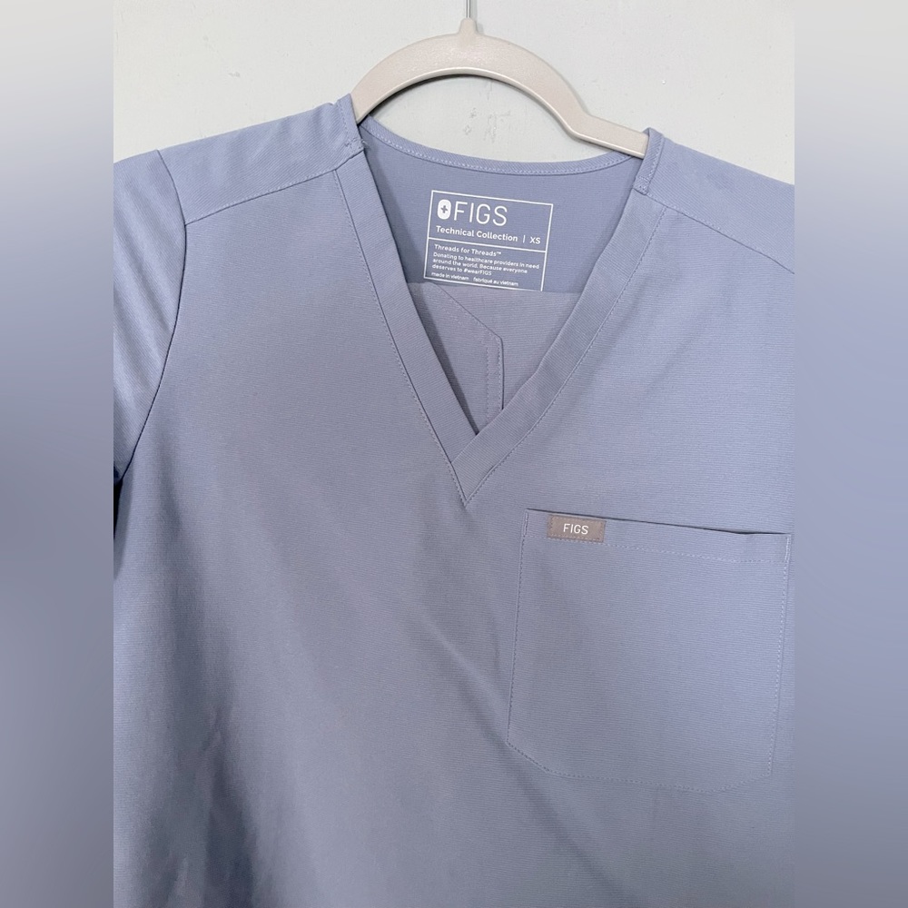 Figs Vapor Space Blue Scrub Set